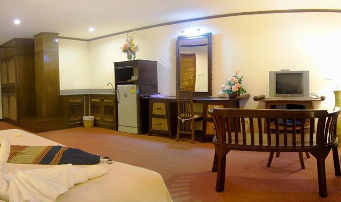 Phuphaya Resort Pattaya Zimmer foto