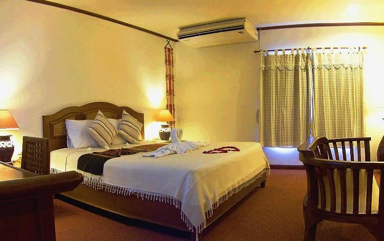 Phuphaya Resort Pattaya Zimmer foto